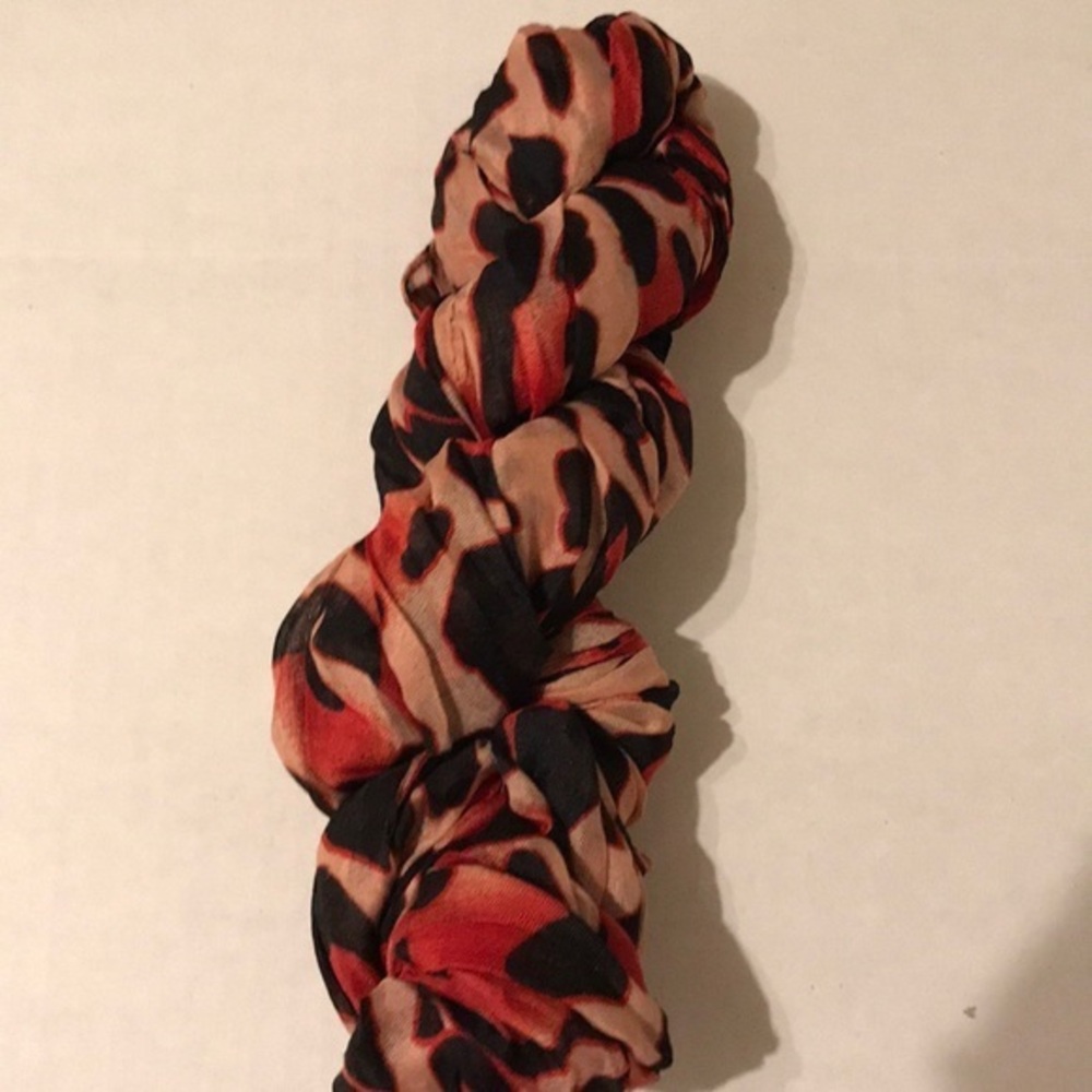 2 for $20 NWOT Beautiful Infinity scarf